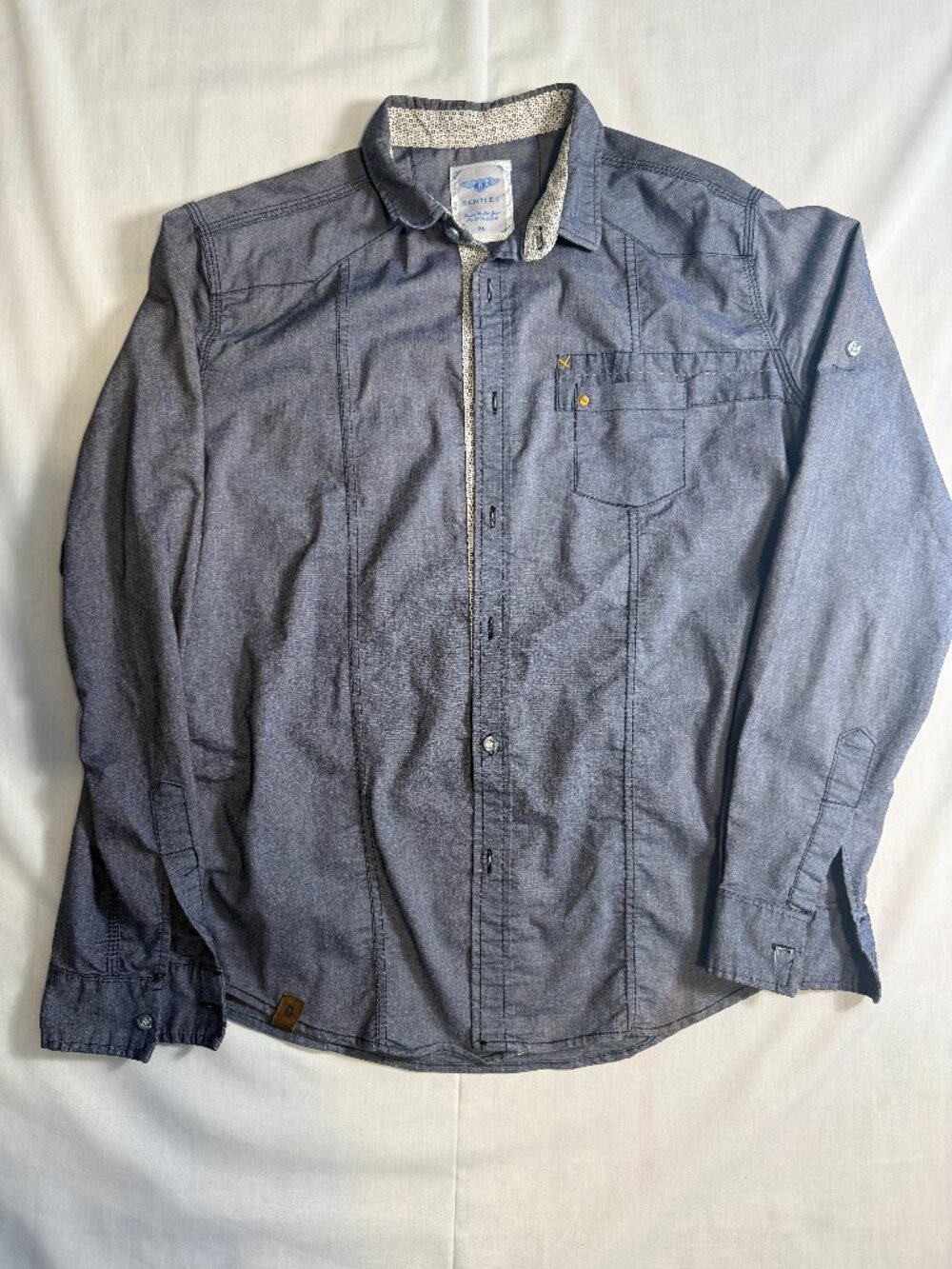 Bentley Mens XL Blue Chambray Button Down Shirt Roll Tab Long Sleeve Casual Work
